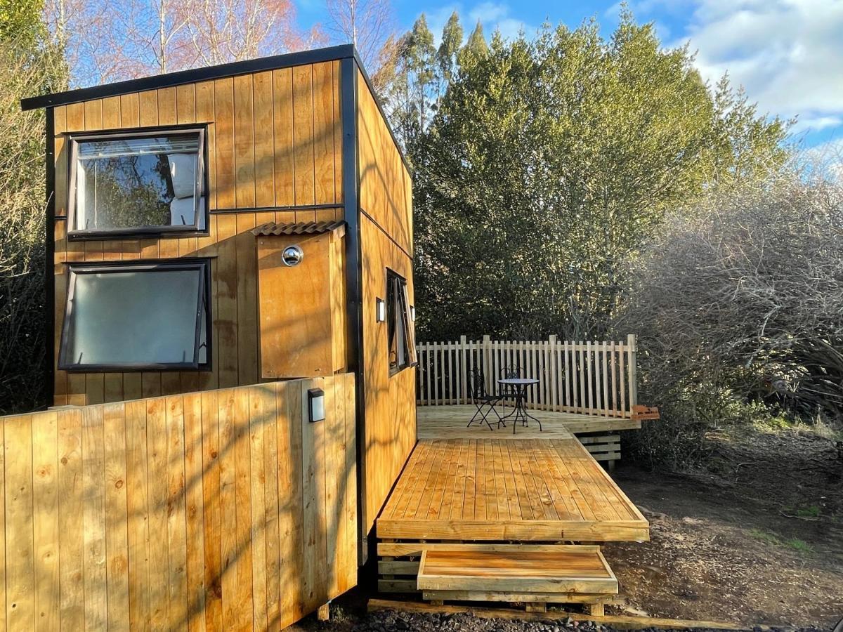 Tiny House In The Bush - A Minute From Town Centre Ruapehu Unique Stays Raetihi Luaran gambar